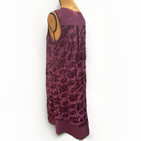 Simply Vera by Vera Wang Velvet Crinkled Midi Dress Whimsigoth Purple Sz Medium - Picture 10 of 12